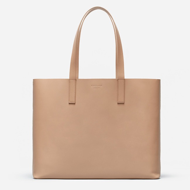 E-Comm: Best Totes for Spring